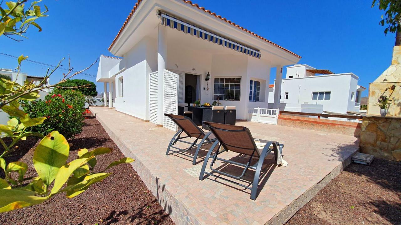 Ferienhaus Casa Blanca - Tarajalejo - Glasfaserinternet - Meerblick Exterior foto